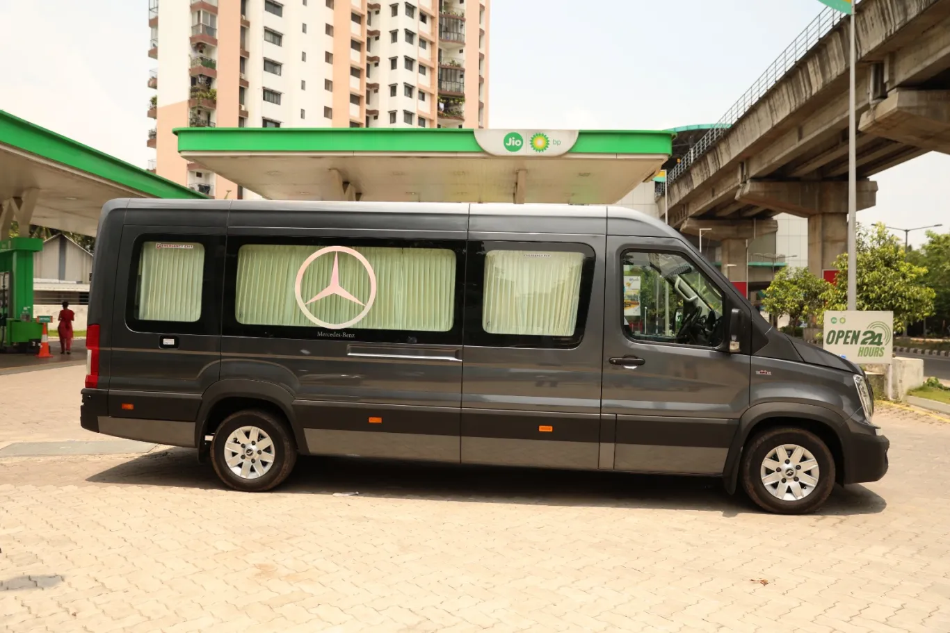 Urbania luxury van side profile with sliding door open